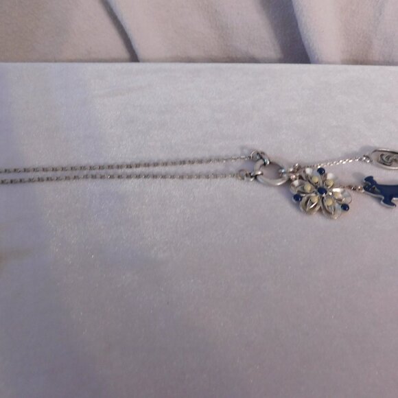 Ladies Pilgrim Necklace - Picture 5 of 5